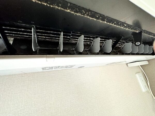 お掃除機能付きエアコン